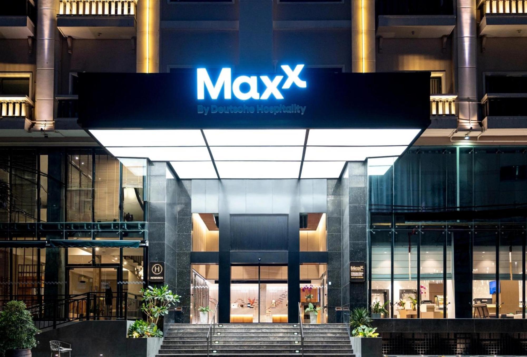 Hotel Maxx Phnom Penh Downtown By H World Exterior foto